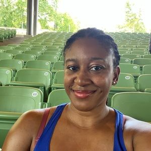 Meet your Posher, Arielle